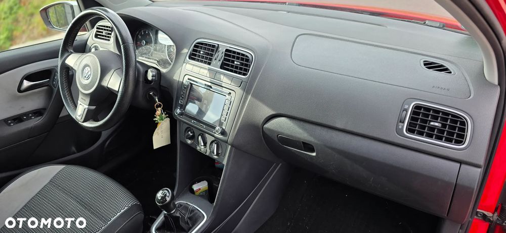 Volkswagen Polo 1.2 TSI Cross - 9