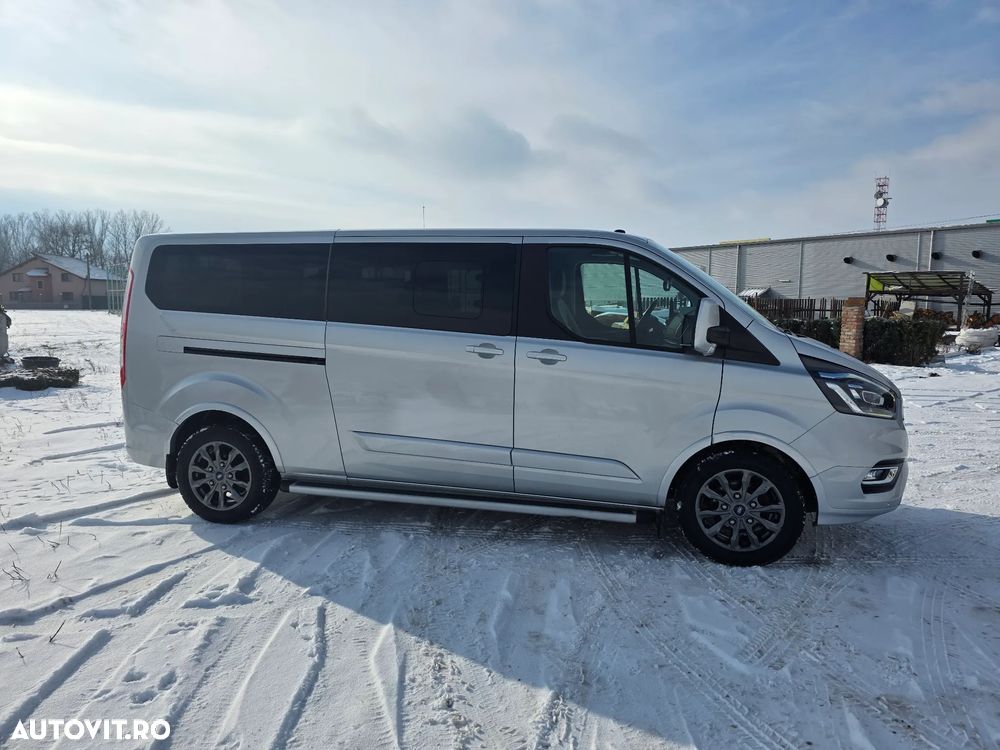 Ford Tourneo Custom Bus 320 2.0 EcoBlue 185 CP L2H1 Titanium X Aut. - 4