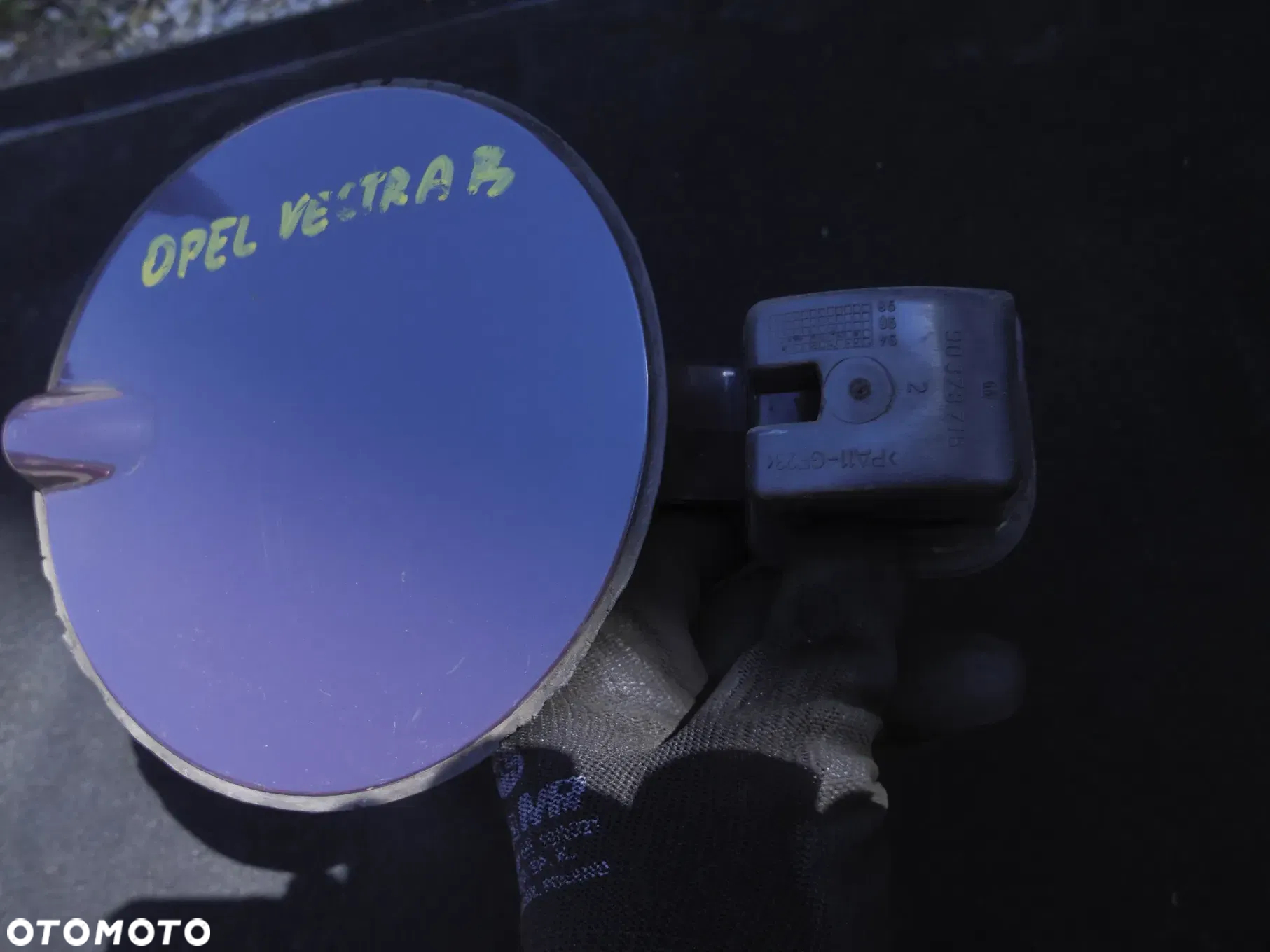 OPEL VECTRA B KLAPKA WLEWU PALIWA 90464248 0510411 90464249 0035966 WIELE SZTUK RÓŻNE KOLORY - 3