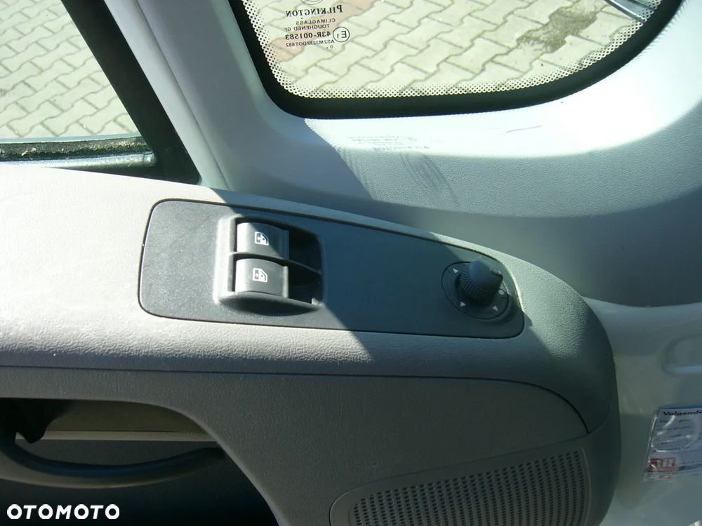 Fiat Ducato 2,3 Jtd 120Ps Euro 5 Mały przebieg 126000 km - 16