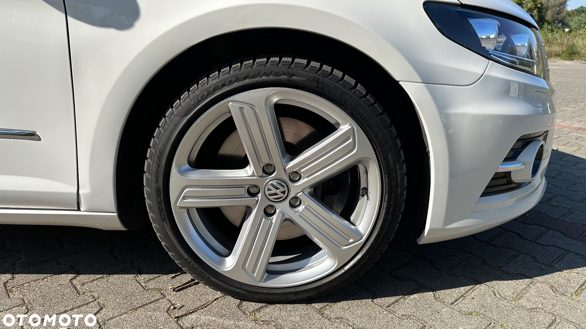 Volkswagen CC 3.6 V6 4Motion DSG - 27