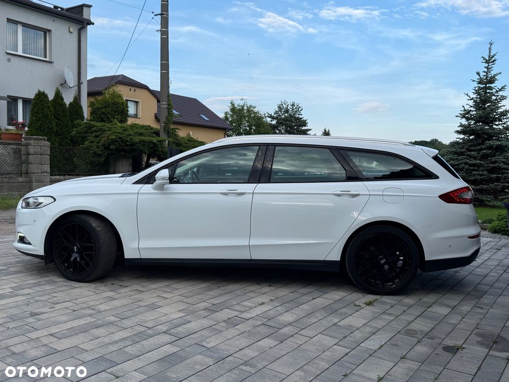 Ford Mondeo 2.0 TDCi Ambiente PowerShift - 4