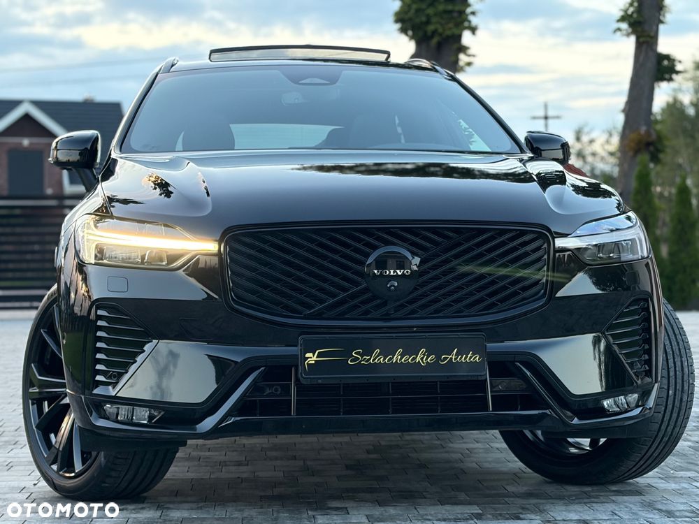 Volvo XC 60 B5 B AWD Plus Black Edition - 2