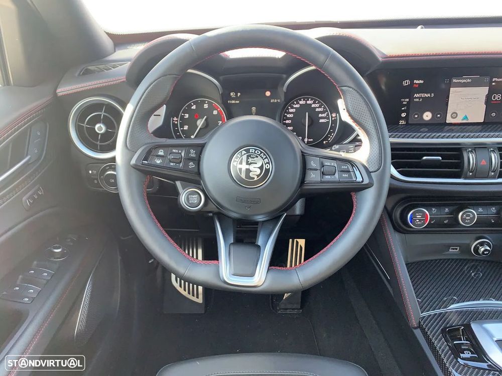 Alfa Romeo Stelvio 2.0 T Veloce TI Q4 AT8 - 11