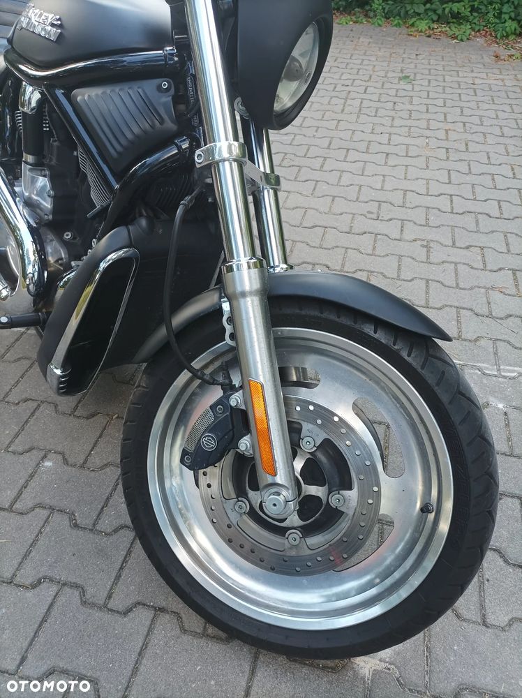 Harley-Davidson V-Rod Night Rod - 8