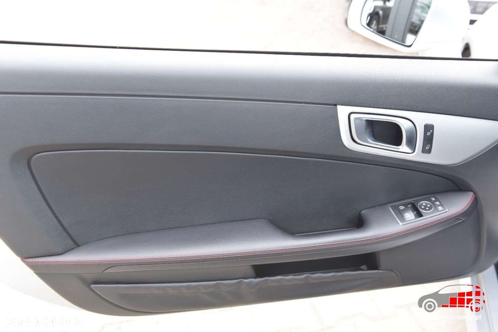 Mercedes-Benz SLK - 19