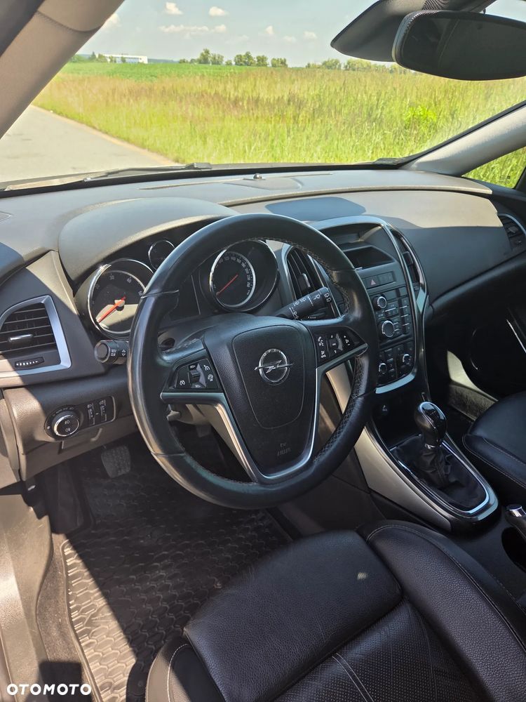 Opel Astra - 9