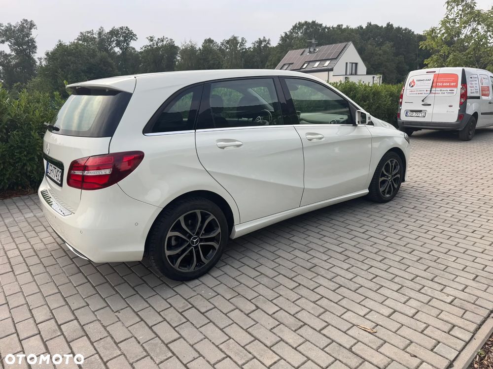 Mercedes-Benz Klasa B 180 (CDI) d 7G-DCT Style - 11