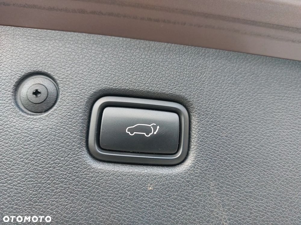 Kia Sportage 1.6 T-GDI 2WD DCT SPIRIT - 17