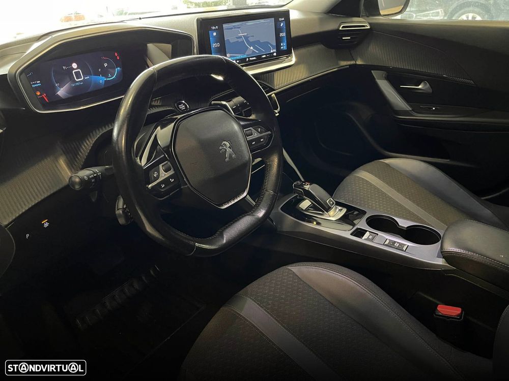 Peugeot 2008 1.2 PureTech Allure Pack EAT8 - 18