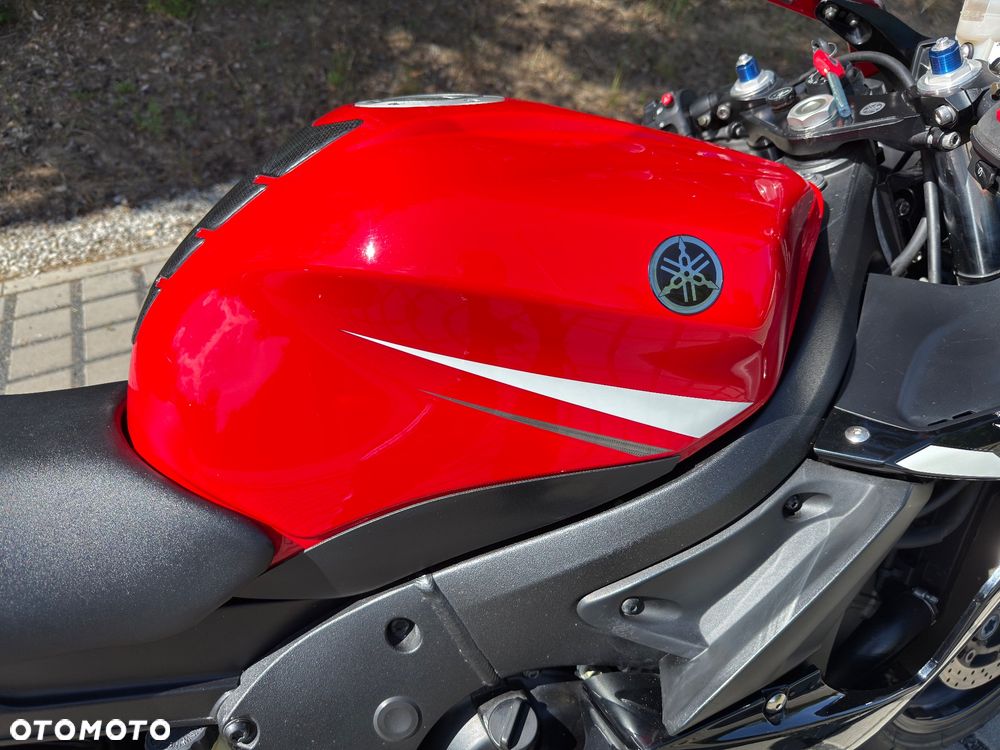Yamaha R6 - 20
