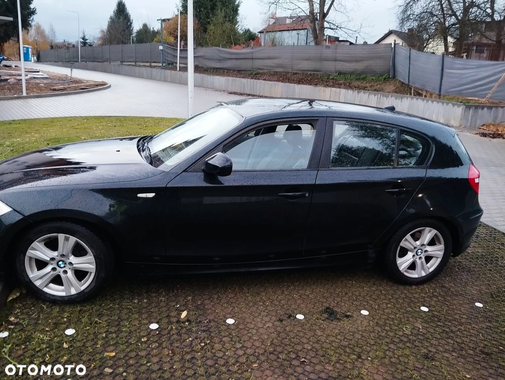 BMW Seria 1 116i - 1
