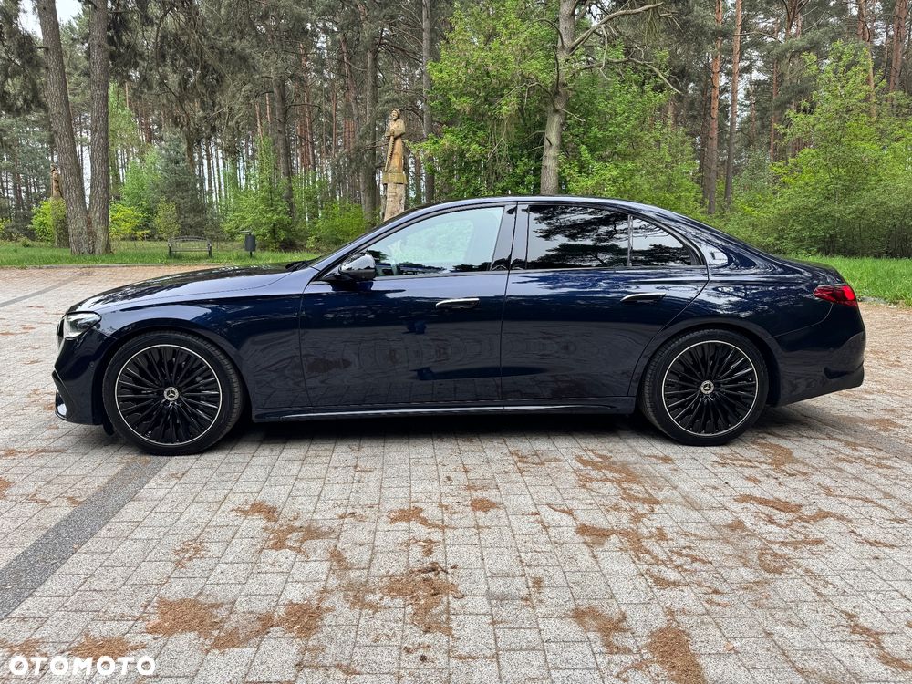 Mercedes-Benz Klasa E 220 d mHEV 4-Matic Exclusive 9G-Tronic - 3