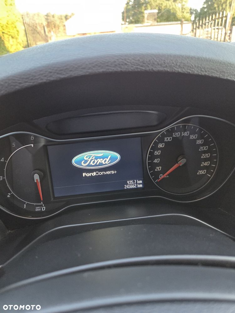 Ford S-Max - 7