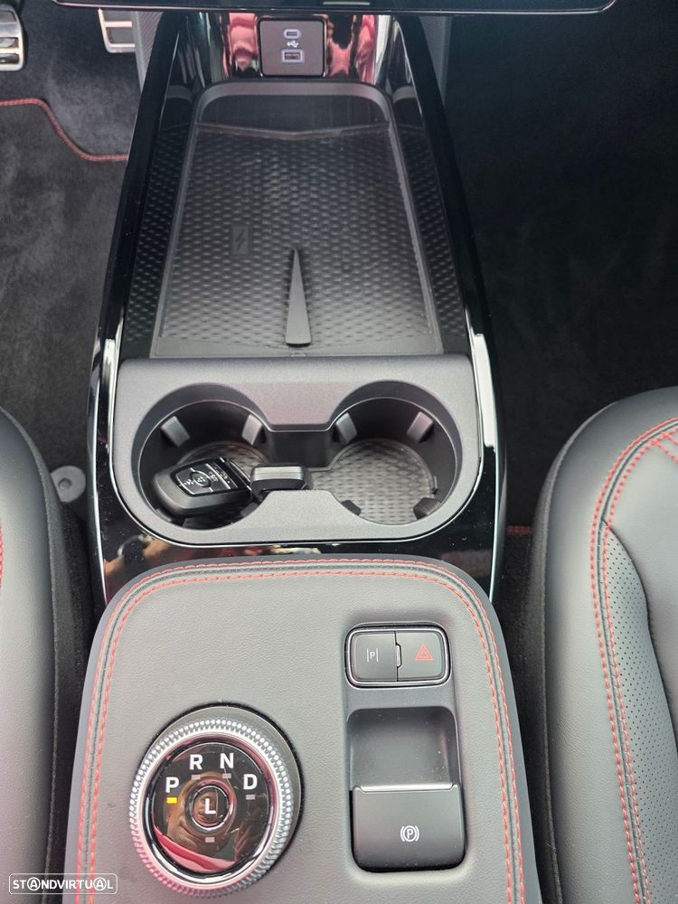 Ford Mustang Mach-E 87 kWh Premium AWD - 18