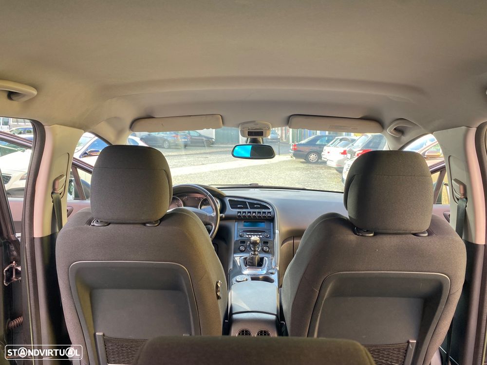 Peugeot 3008 1.6 HDi Active - 34