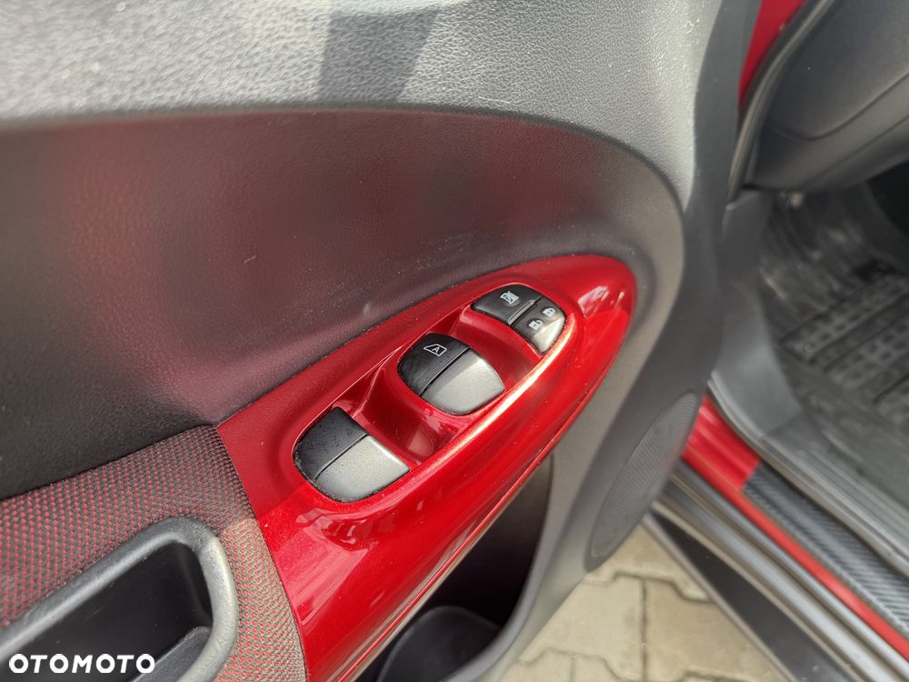 Nissan Juke 1.6 Start/Stop Visia - 18