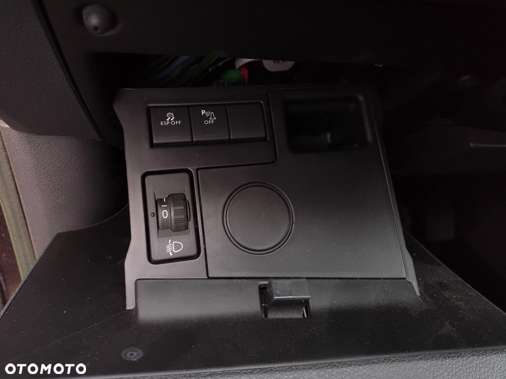 Peugeot 508 1.6 T Business Line - 12