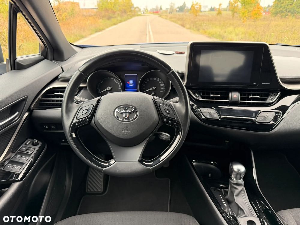 Toyota C-HR - 21