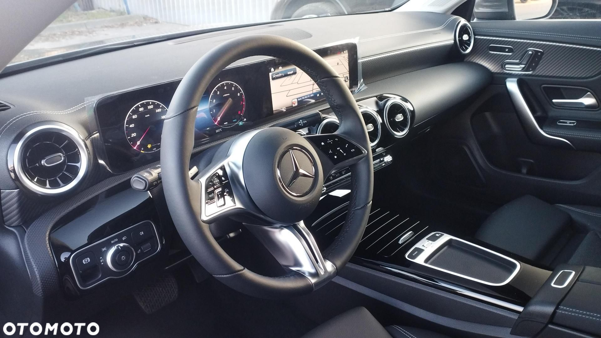 Mercedes-Benz CLA - 9