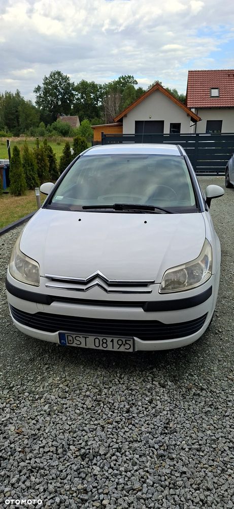 Citroën C4 1.6 16V Impress - 2