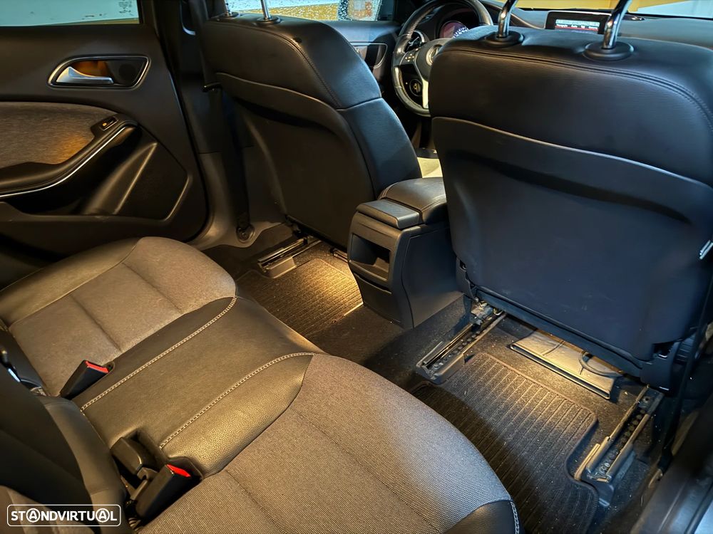 Mercedes-Benz GLA 180 (CDI) d - 12