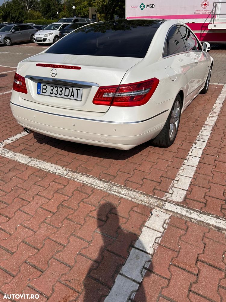 Mercedes-Benz E 250 CDI DPF BlueEFFICIENCY Automatik Elegance - 2
