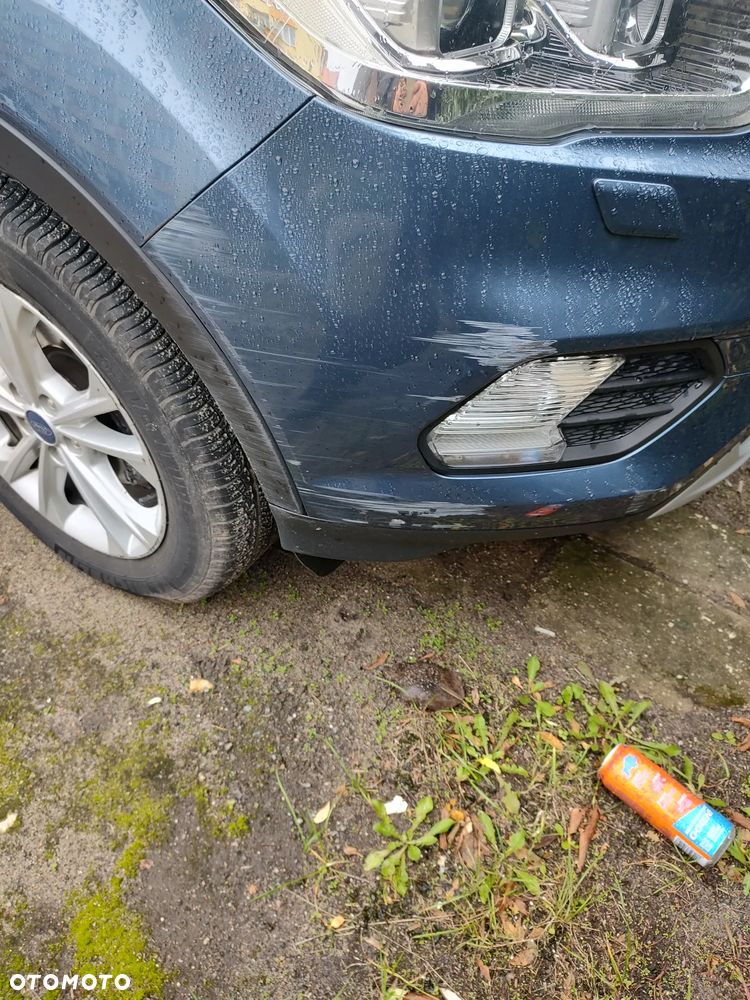 Ford Kuga 1.5 EcoBoost FWD Titanium ASS MMT6 - 9