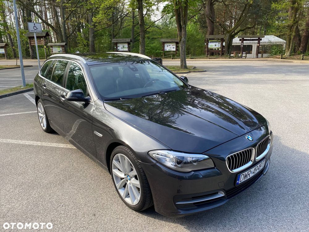 BMW Seria 5 530d Sport-Aut Modern Line - 2