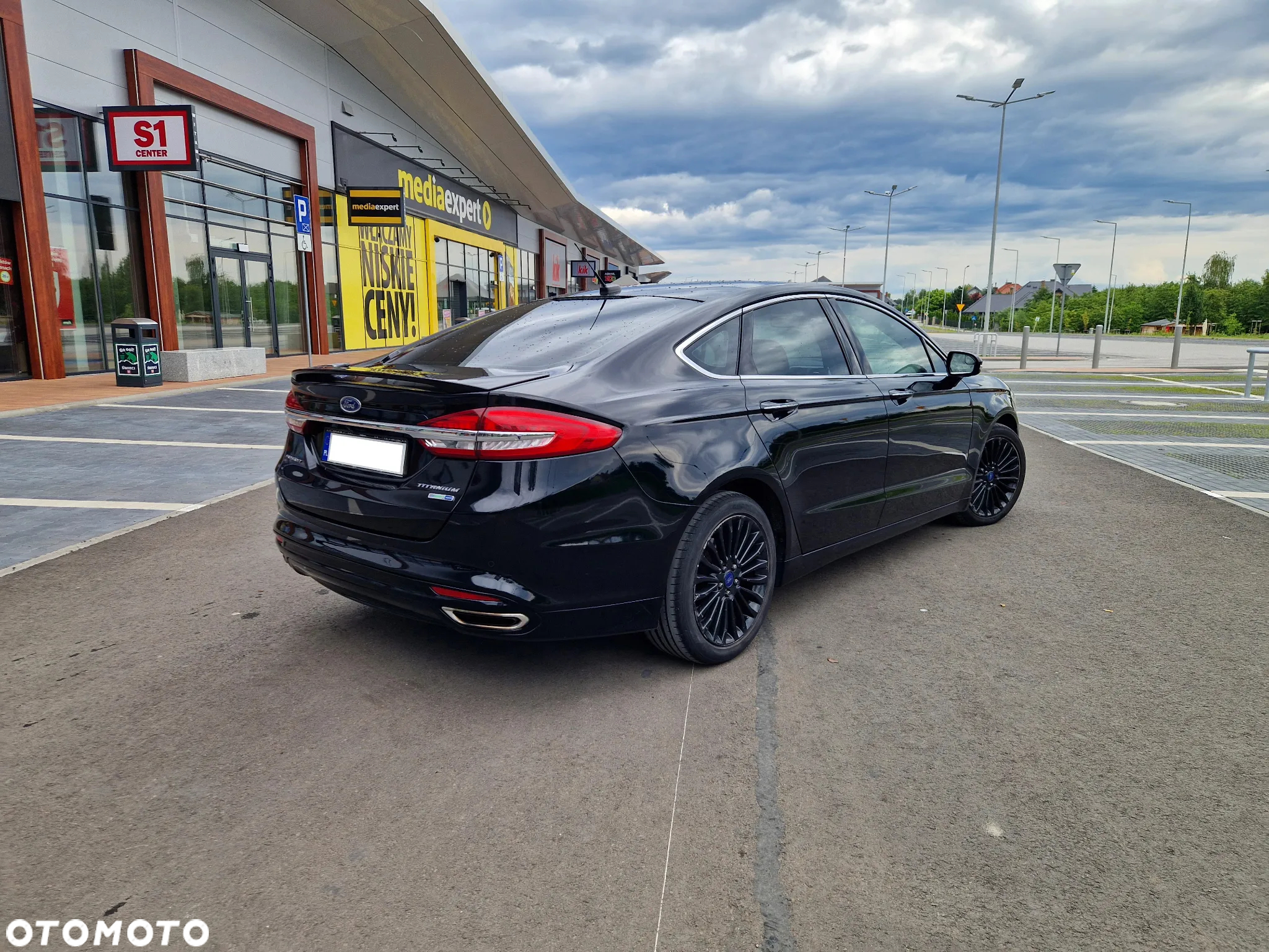 Ford Fusion 2.0 EcoBoost Titanium - 4