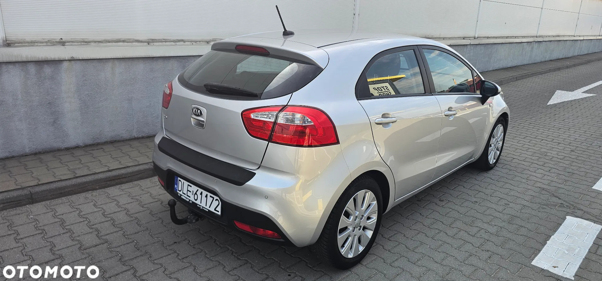 Kia Rio - 5