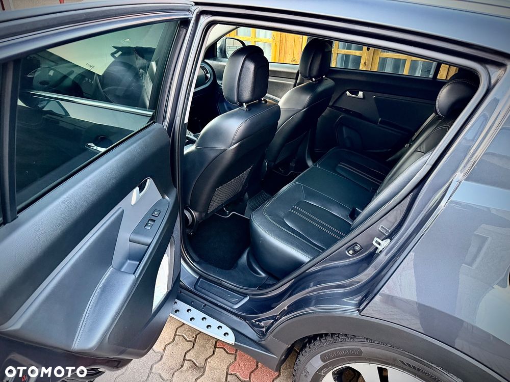 Kia Sportage 2.0 CRDI L - 9