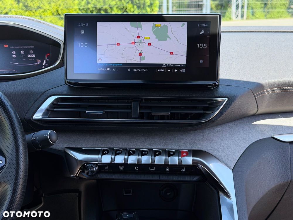 Peugeot 5008 1.5 BlueHDi GT S&S EAT8 - 24