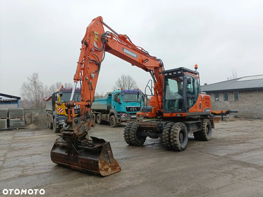 Doosan DX140 Szybkozlacze / - 7