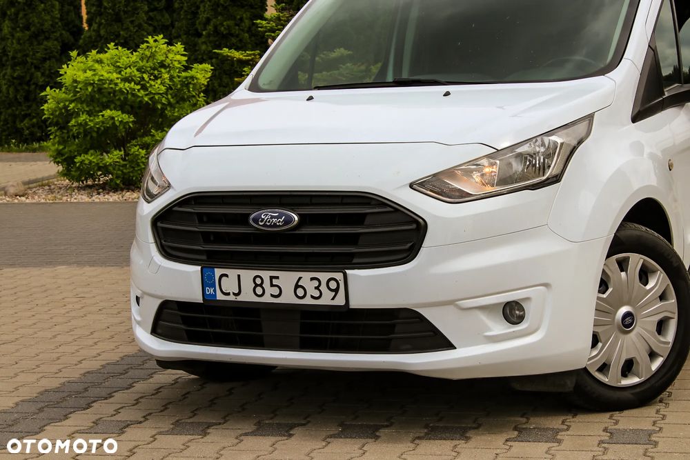 Ford Connect MAX - 15