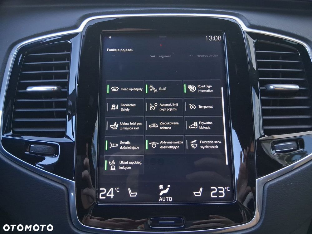 Volvo XC 90 - 24