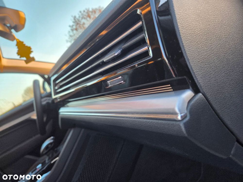 Volkswagen Touareg 3.0 V6 TDI SCR 4Mot Elegance - 29
