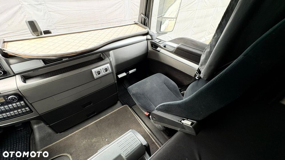 MAN TGX - 9