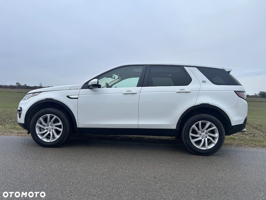 Land Rover Discovery Sport - 1