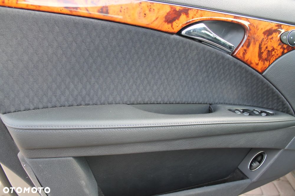 Mercedes-Benz Klasa E 350 7G-TRONIC Avantgarde - 12