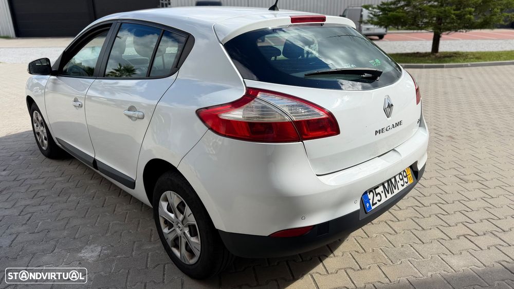 Renault Mégane 1.5 dCi Confort - 4