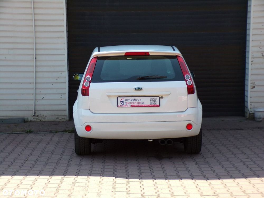 Ford Fiesta - 12
