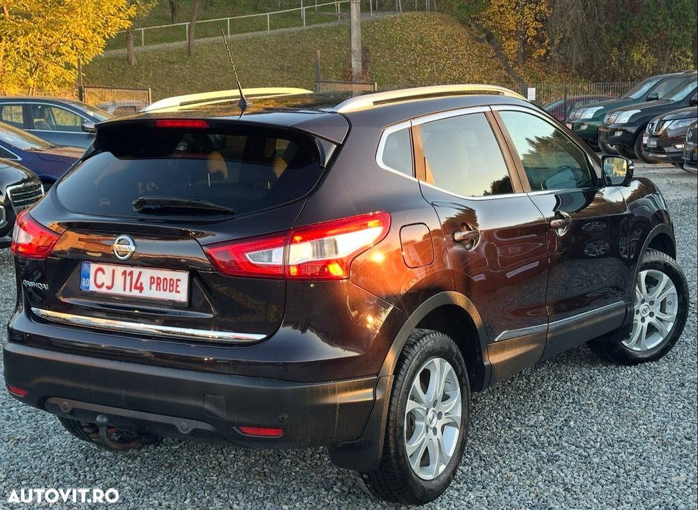 Nissan Qashqai 1.6 DCI 4 x 4 DPF tekna - 5