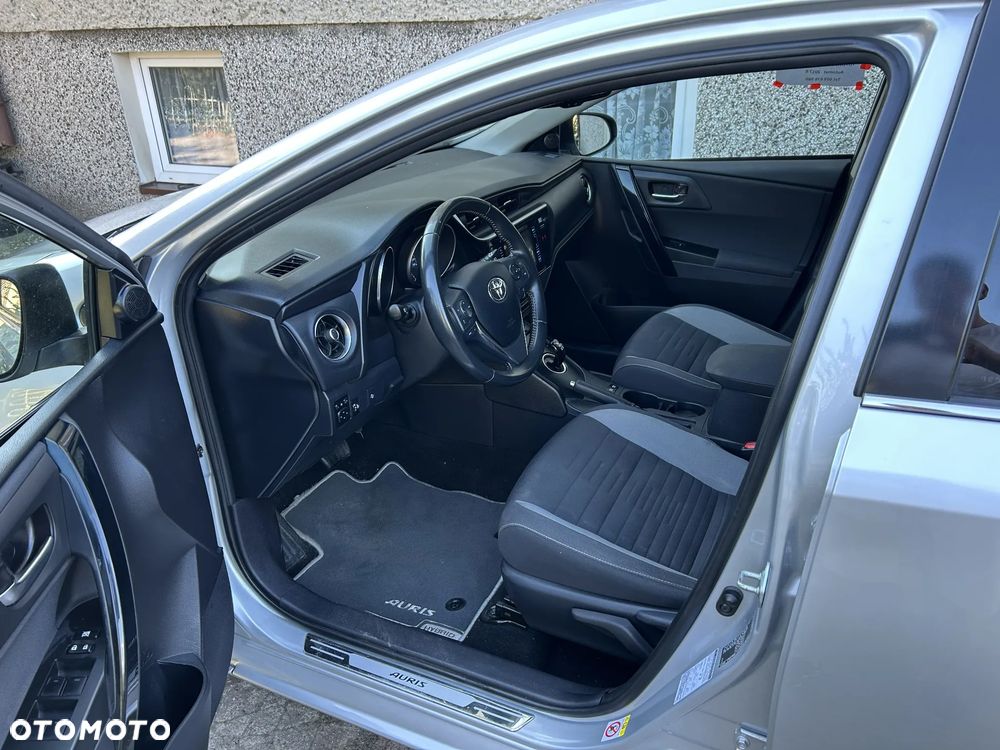 Toyota Auris - 3