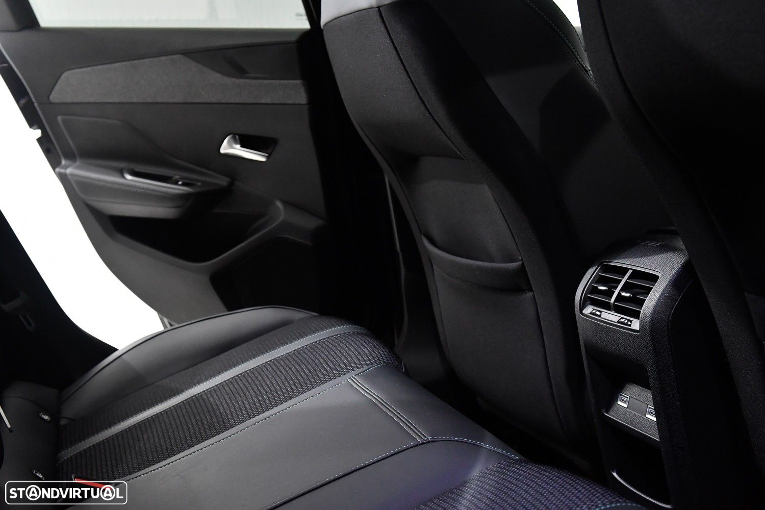 Peugeot 308 1.2 PureTech Allure Pack - 11