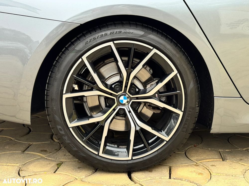 BMW Seria 5 520d xDrive AT MHEV - 19