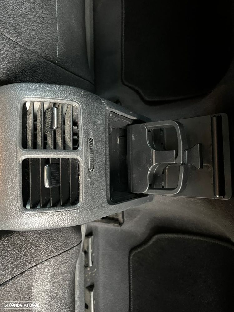 VW Golf 1.4 FSi Confortline - 24