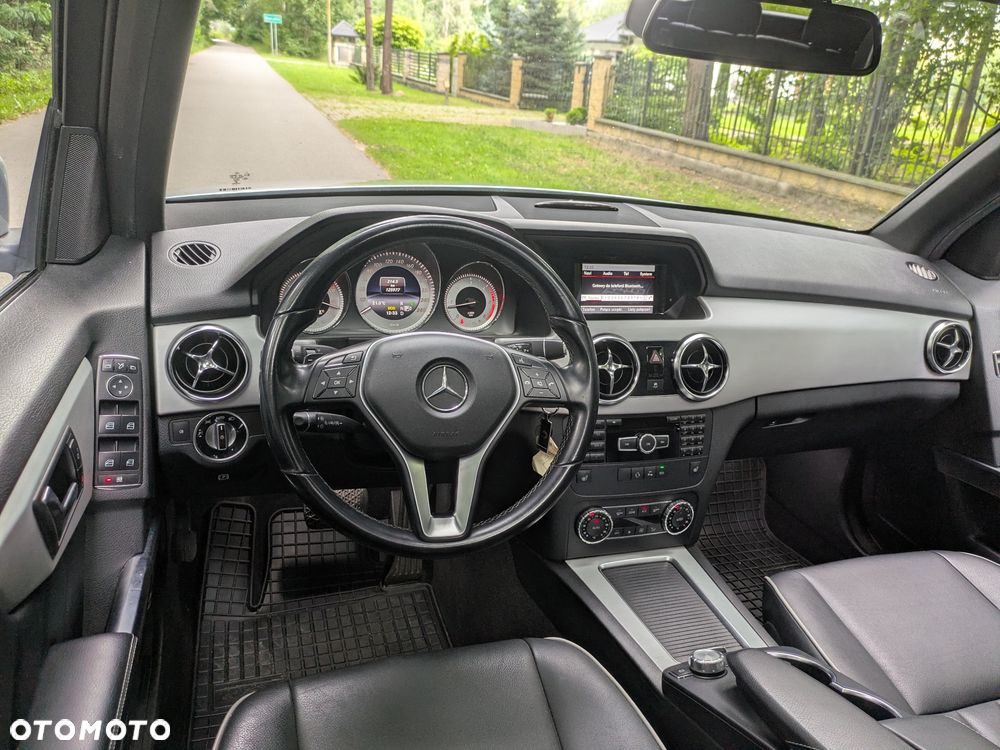 Mercedes-Benz GLK 220 CDI DPF BlueEFFICIENCY 7G-TRONIC SPORT EDITION - 10