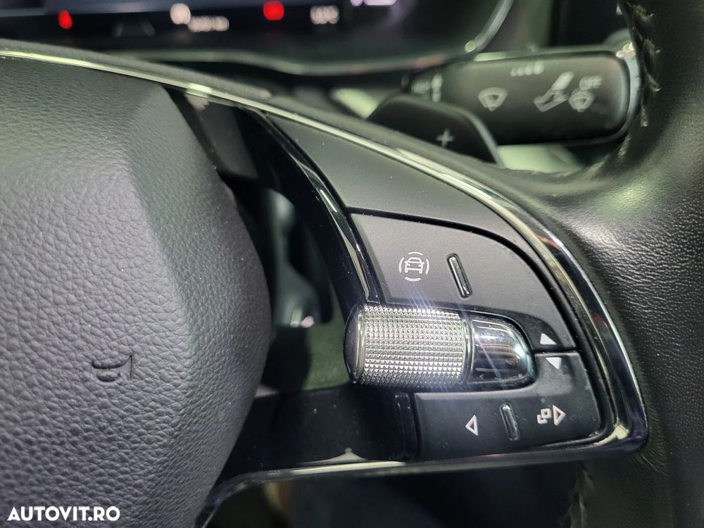 Skoda Octavia 2.0 TDI DSG Ambition - 20