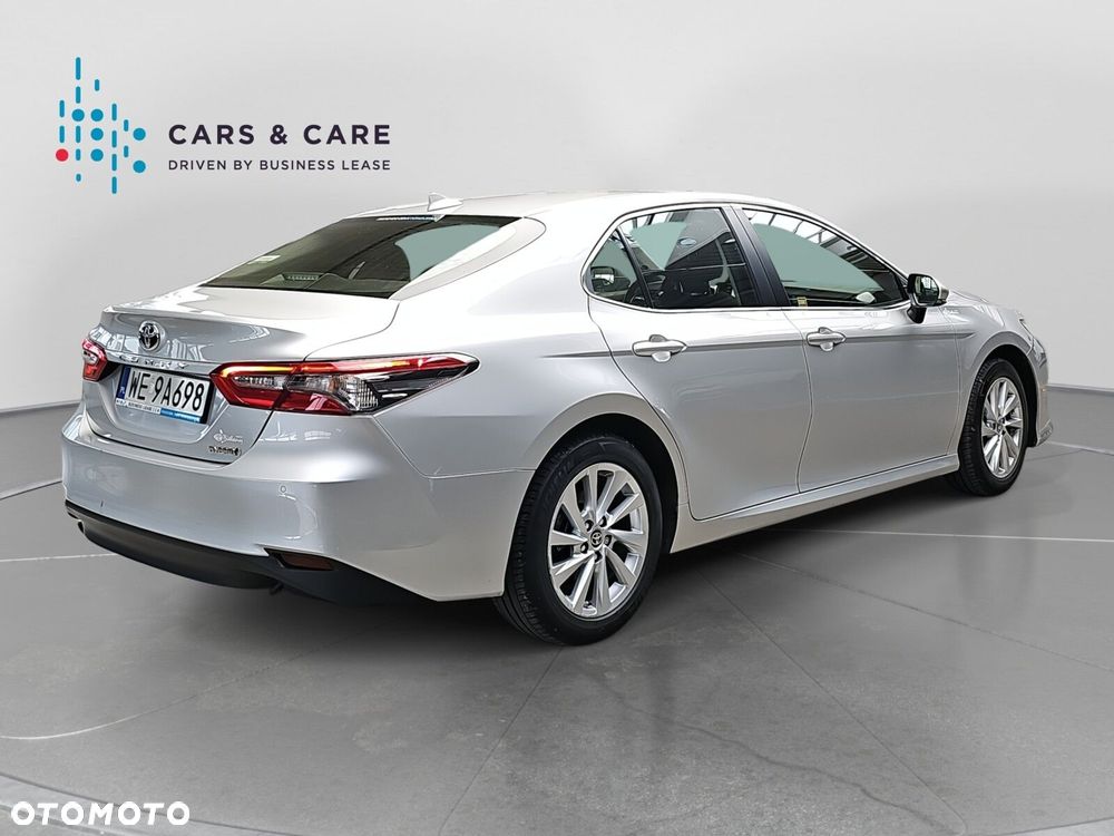 Toyota Camry 2.5 Hybrid Comfort CVT - 29